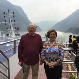 Meet your Posher, Dolores